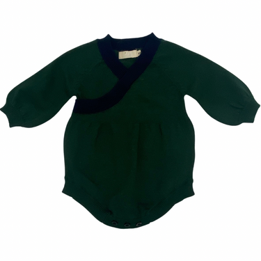 COLORBLOCK ONESIE AND BONNET