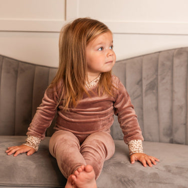 Graphic Flower Velour Pj'S