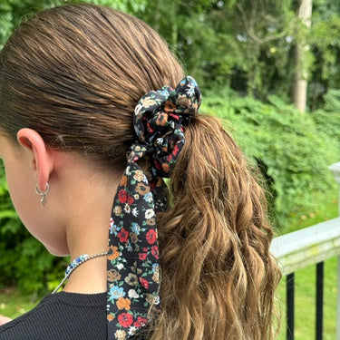 FLORAL  SCRUNCHIE